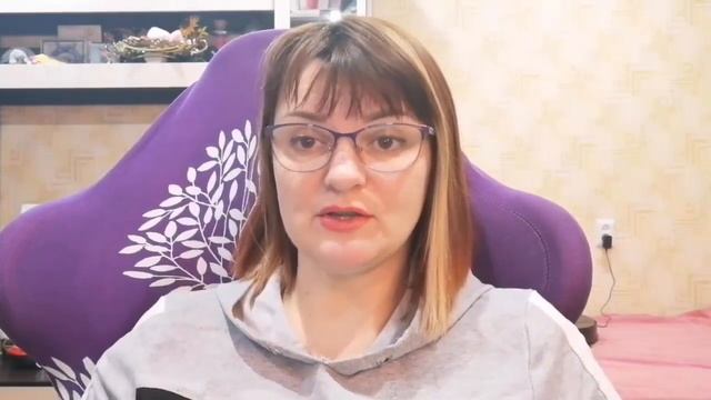 Вывела деньги из суперкопилки и купила робот пылесос смотреть онлайн