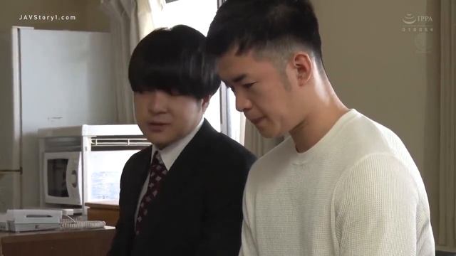 Istri Toge Sangean Yang Menggoda Pemuda Pengangguran Yang Menginap Di Rumahnya!!