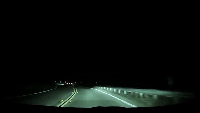 e210 corolla hatchback chases randoms on the touge (is that rude?) смотреть онлайн