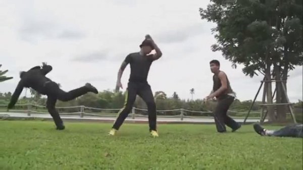 Эксклюзив. Тони Джаа тренируется [Tony Jaa trains]