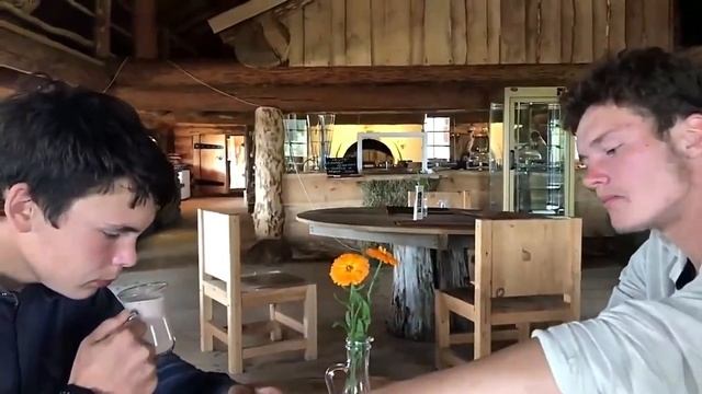 Братья Стерлинг в кондитерском доме братьев Стерлинг. смотреть онлайн