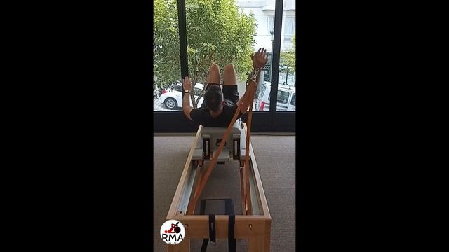 Backstroke into TEASER on the Reformer- pilates reformer HIGH LEVEL CLUB #3 смотреть онлайн