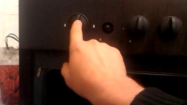 Как зажечь газовую духовку? смотреть онлайн