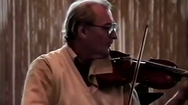 Skowronski Plays! Nigun by Ernest Bloch смотреть онлайн