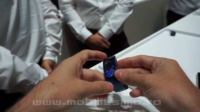 Samsung Gear Fit 2 Hands-on în Limba Română #Unpacked2016 - New York смотреть онлайн