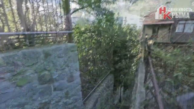 Продам дом в Ялте, общ. пл 245 кв.м на участке 2 сотки в районе Чайной Горки