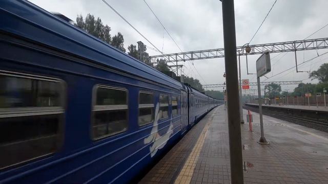 Электропоезд ЭД4М-0405 «Регион Экспресс» сообщением: Москва Яр. - Монино смотреть онлайн