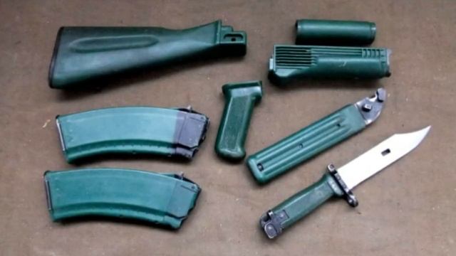 Для чего на «Ижмаше» делали зеленые автоматы Калашникова смотреть онлайн