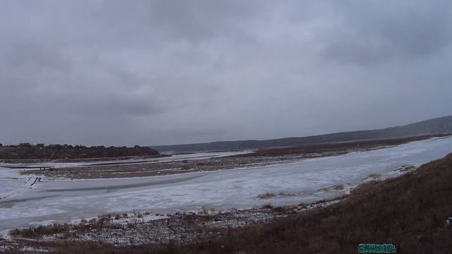 Река Иркинеева (устье) Зима/ деревня Иркинеево/ таймлапс / Aleksei924 смотреть онлайн