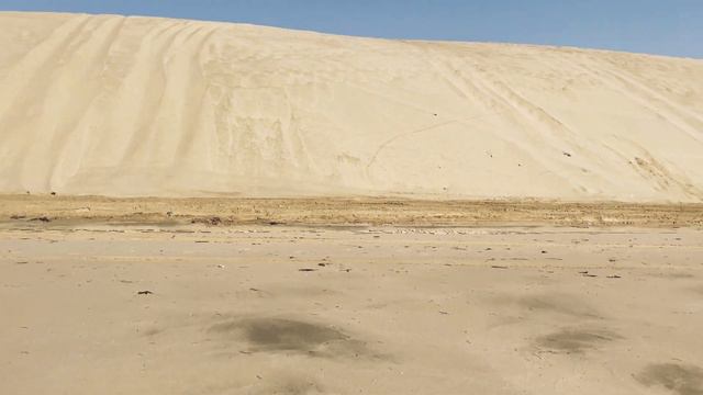 THE MOST POPULAR PUBLIC BEACH // SEALINE BEACH // DOHA // QATAR // TOUR. смотреть онлайн