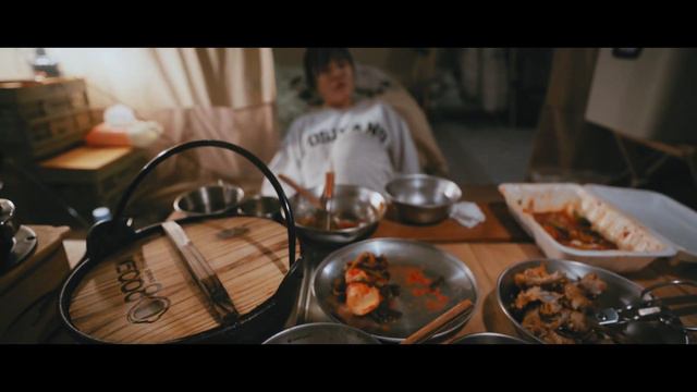 에어텐트 12X로 단풍캠핑하기 ㅣ 경기도 5성급 캠핑장에서 2박 3일 смотреть онлайн