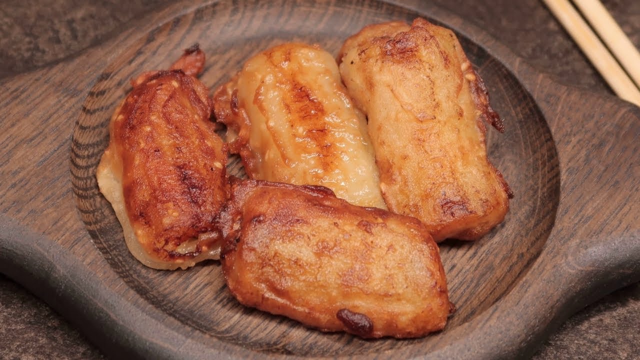 Хрустящие жареные бананы с кунжутом