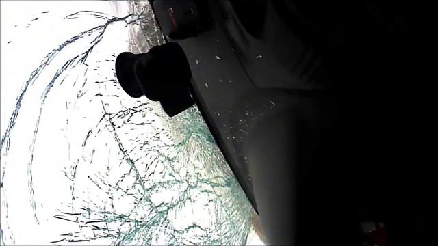 Жесть!!! ЧТО МОЖЕТ СЛУЧИТСЯ НА ДОРОГЕ ЗИМОЙ!!!БУДЬ ОСТОРОЖНЕЕ!!! смотреть онлайн