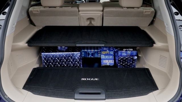 2020 Nissan Rogue Divide-N-Hide cargo system смотреть онлайн