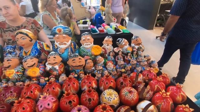 УЗБЕКИСТАН. КРАСОТА СТАНЦИЙ МЕТРО В ТАШКЕНТЕ И ОБАЛДЕННАЯ САМСА! смотреть онлайн