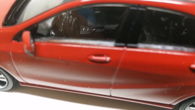 1/43 Mercedes Benz. №5 MB A-klasse (W176). смотреть онлайн