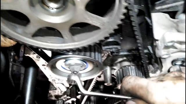 замена ремня ГРМ  Skoda Octavia A5 1.6 BSE   (помпа+ сальник распредвала)