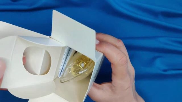 LUXE HAYAT Отбеливающий крем для лица, 30 мл. Коллекция Драгоценный чёрный тмин - распаковка. смотреть онлайн