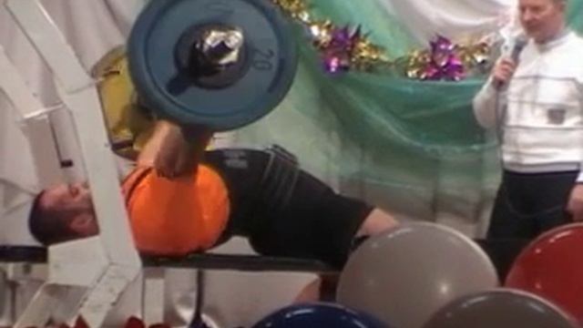 Мой жим 100 кг на 42 повт. смотреть онлайн