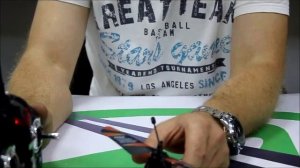 Как привязать пульт управления к вертолету V911?