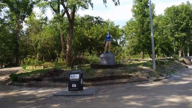 Пешеходный мост через Днепр. 4К. смотреть онлайн