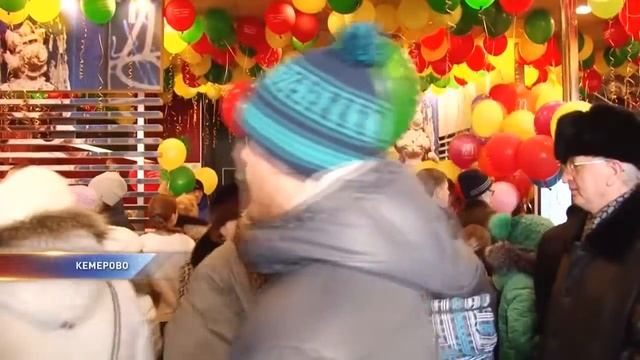 В Кемерове открылся второй «Макдоналдс» смотреть онлайн