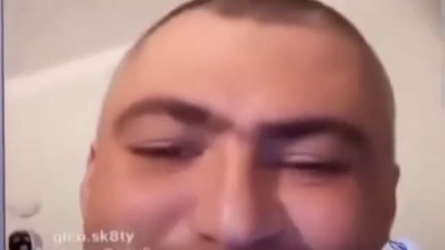 ВОТ ИЗ ЗА ЭТОГО Я СИЖУ В ТИК ТОКЕ смотреть онлайн