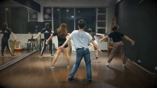 WAACKING | Kaki Choreography | "Bah Samba - Everybody Get Up" смотреть онлайн