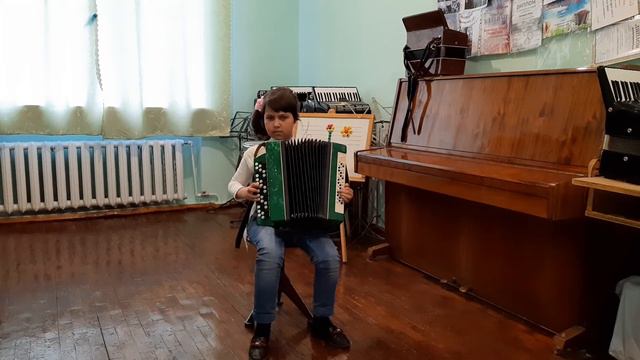 Узловата Анна 9 років соло-баян .Й.С.Бах " Маленька прелюдія" С dur смотреть онлайн