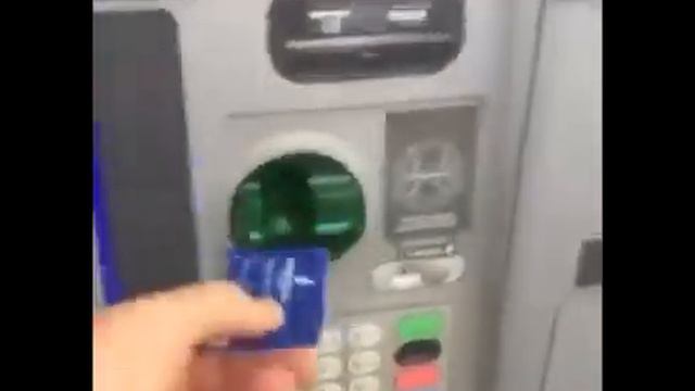 Бешеный банкомат смотреть онлайн