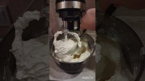 Крем чиз на сливках , для торта . Все пропорций в описаний
