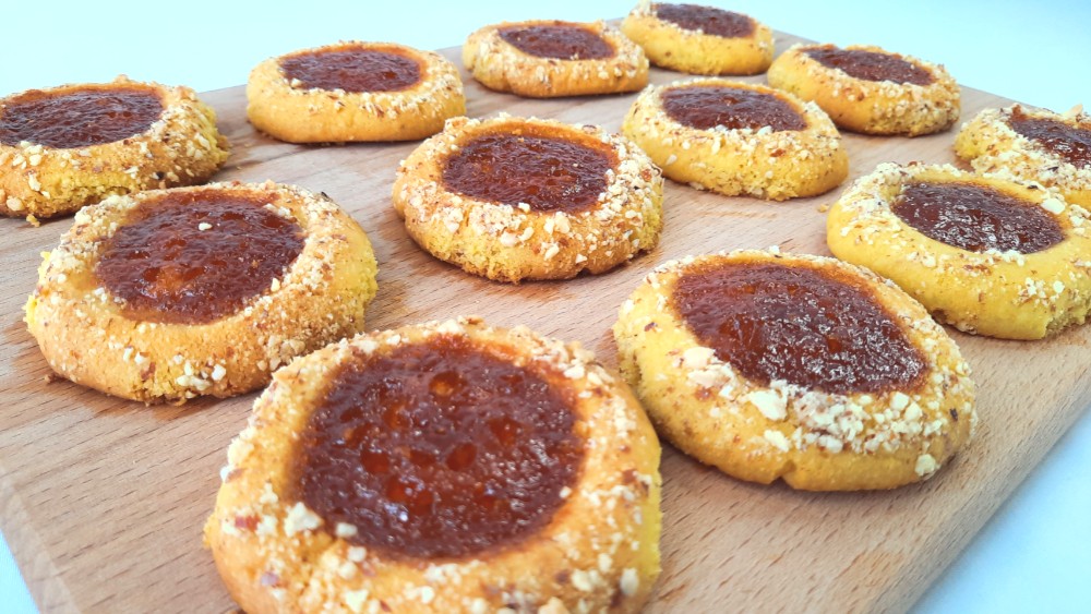 МИНДАЛЬНОЕ ПЕЧЕНЬЕ на вареных желтках с АБРИКОСОВЫМ ВАРЕНЬЕМ / песочное печенье рецепт смотреть онлайн