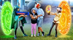 Зачем Я ОТДАЛА КОЛЬЦО СУПЕР-КОТА!? Мы в ОПАСНОСТИ! Эмили 3 сезон 3 серия!