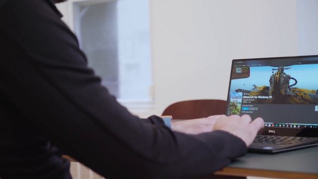 Dell XPS 13 Laptop Review with 8th-Gen Quad-Core processor смотреть онлайн
