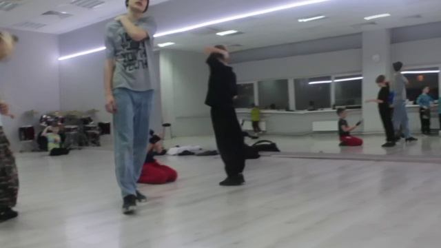 #Breakdance Boy Kids The Moment Element To Battle Jam