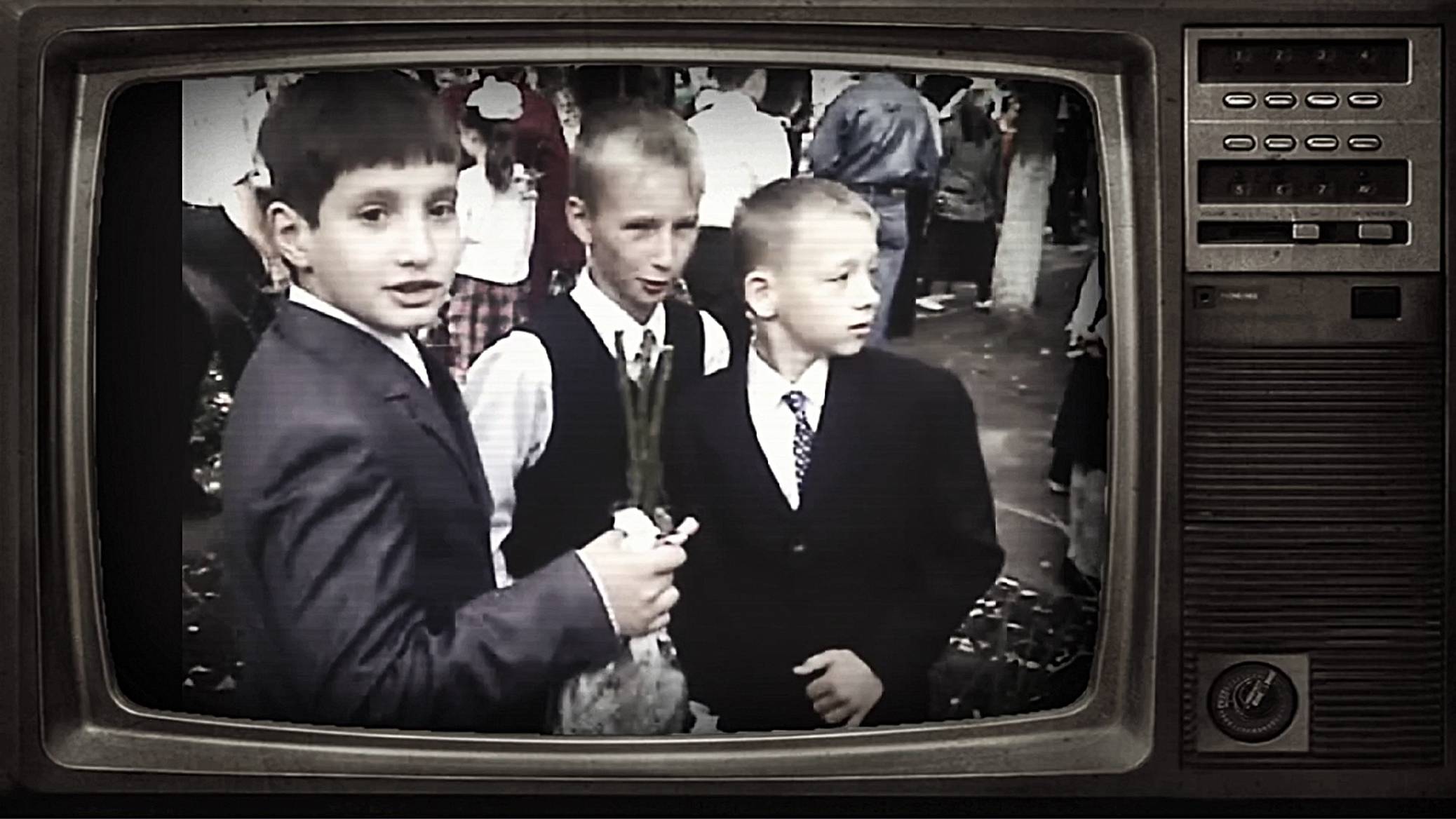 Как это было. 2007 год. Сейчас этим мальчишкам и девчонкам уже по 27 годиков смотреть онлайн