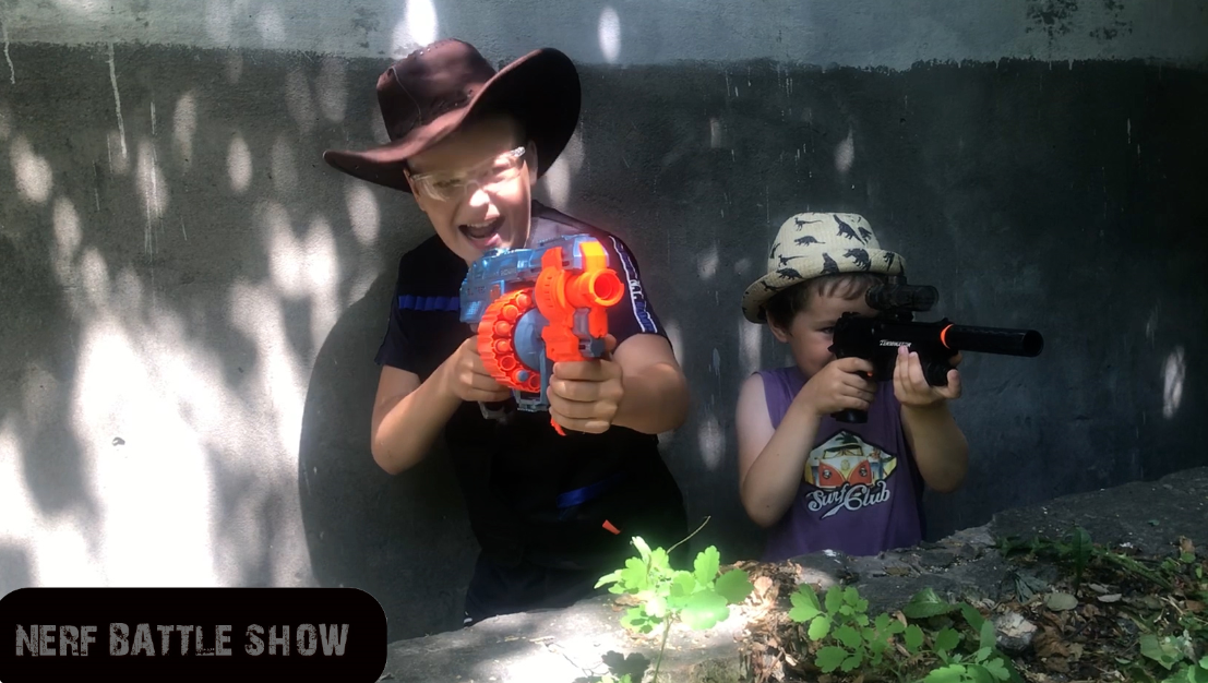 Видео про нёрфы и бластеры. смотреть онлайн