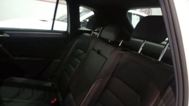 Volkswagen Tiguan 2.0 TDI BiTurbo R-Line 240 cv смотреть онлайн