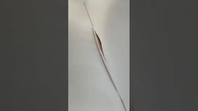 Ремонт порезанного натяжного потолка смотреть онлайн