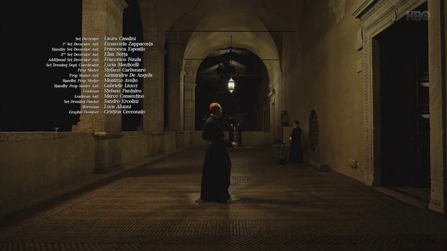 The New Pope | Cardinal dancing "to be or not to be". смотреть онлайн