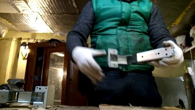 Петля Трансформ 146-70-52-155 гр, Оц, 2.0мм многорычажная со смещаемым центром вращения, пружиняща смотреть онлайн