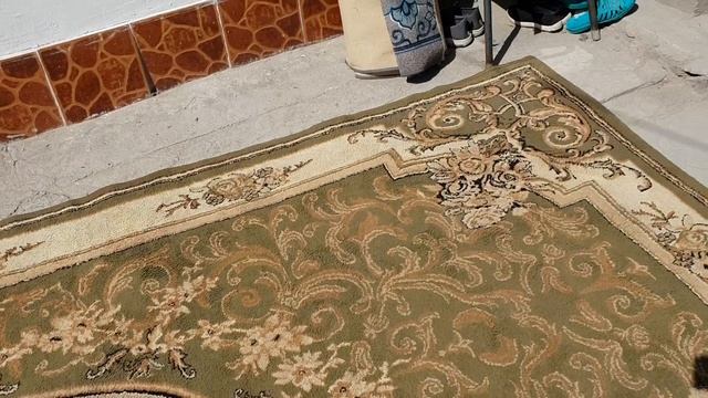 Как постирать коврики хоз. мылом?// забелила уголок/ /солнце супер// смотреть онлайн