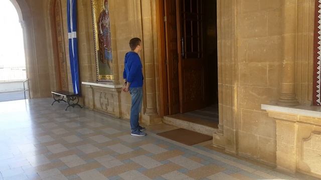 VLOGMAS /буферная зона кипра и получение внж смотреть онлайн