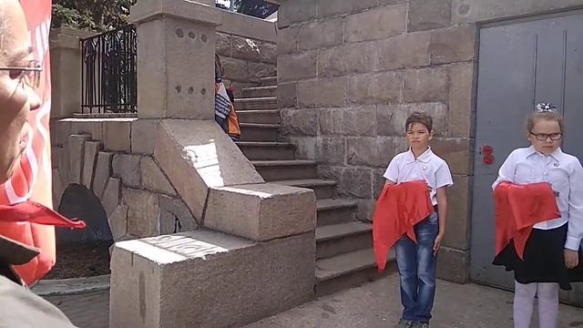 День пионерии 19 мая 2021 год. Приём в пионеры Василия и Варвары! смотреть онлайн