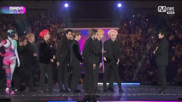 SEVENTEEN Wins Best Dance Performance Male Group @ MAMA 2017 смотреть онлайн
