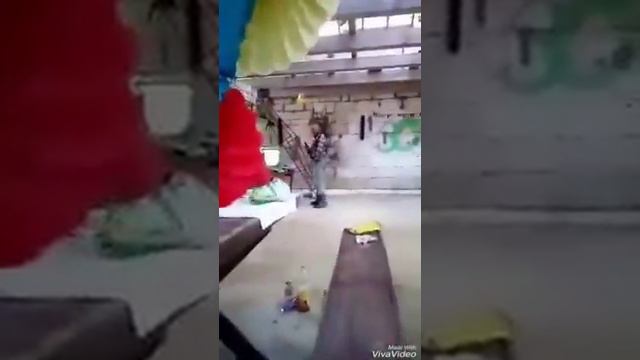 Просто Петя жжот в караоке в резине и бухой. смотреть онлайн