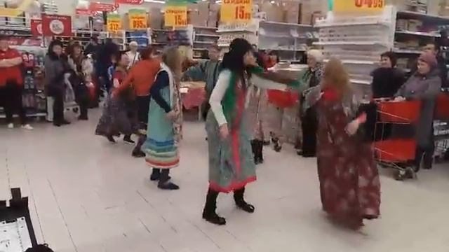 Ашан Саратов рулит ! смотреть онлайн