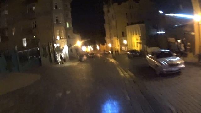 Cyclist's diary. Ночная прогулка по Киеву. Лестница в урочище Гончары смотреть онлайн