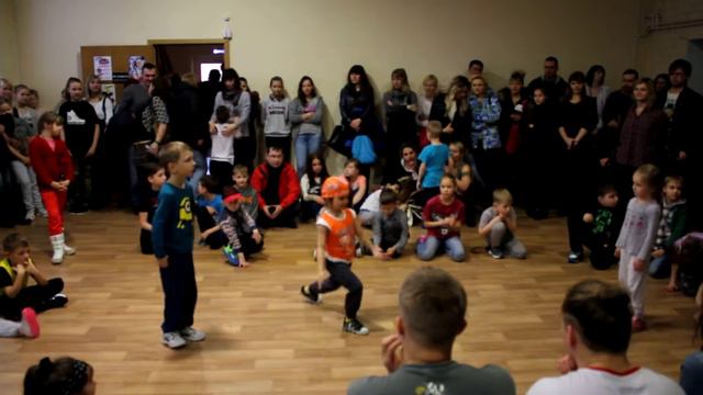6-7 лет Новички Круиз Hip-hop Battle 27.02.16 смотреть онлайн