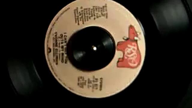 Yvonne Elliman - I Can't Get You Outta My Mind - vinyl 45 смотреть онлайн